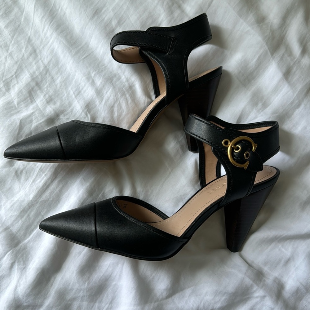 Coach Wren Pumps | Never Worn